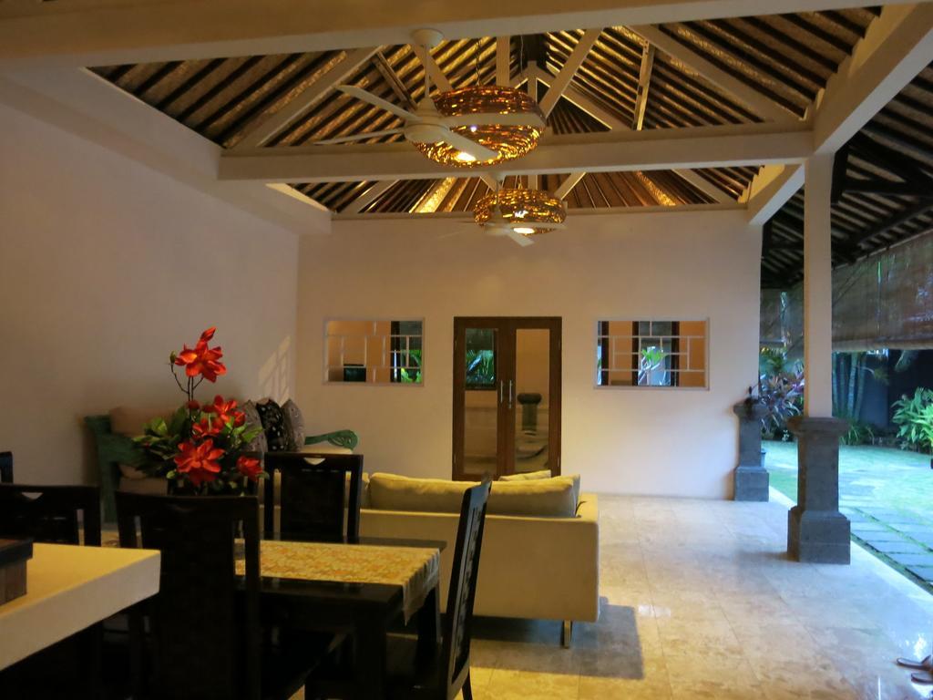 Villa Te Kawau Seminyak Chambre photo